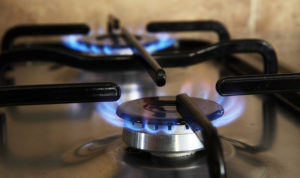 Одинокие пенсионеры могут воспользоваться льготой на покупку газового оборудования