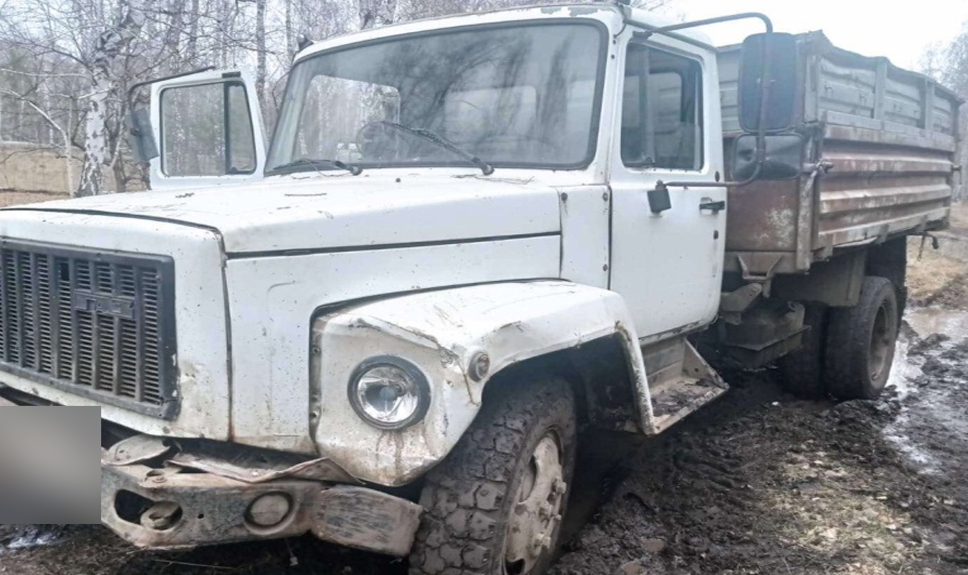 Очевидцы не помогли попавшему в ДТП мужчине