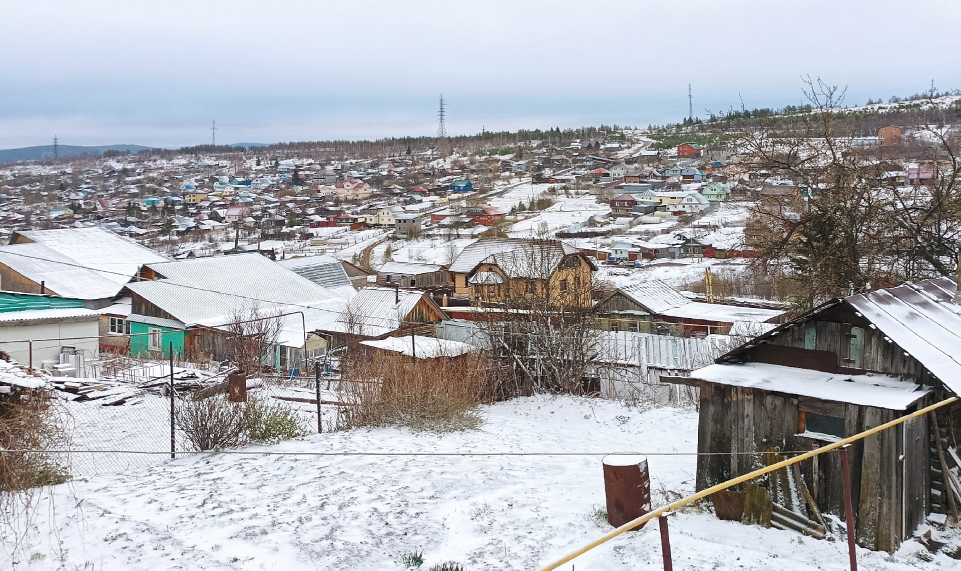 Погода в златоусте. Майский снег 2022 в Челябинской области. Снег в России. Челябинск зимой. Златоуст снег.