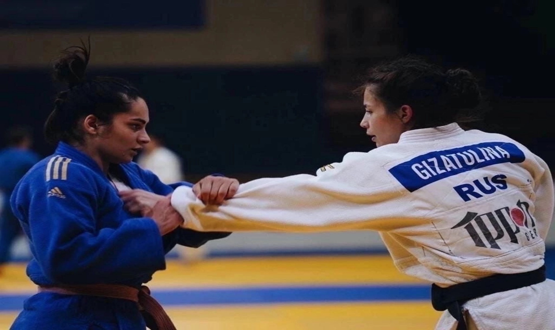 Azra Akin Judo