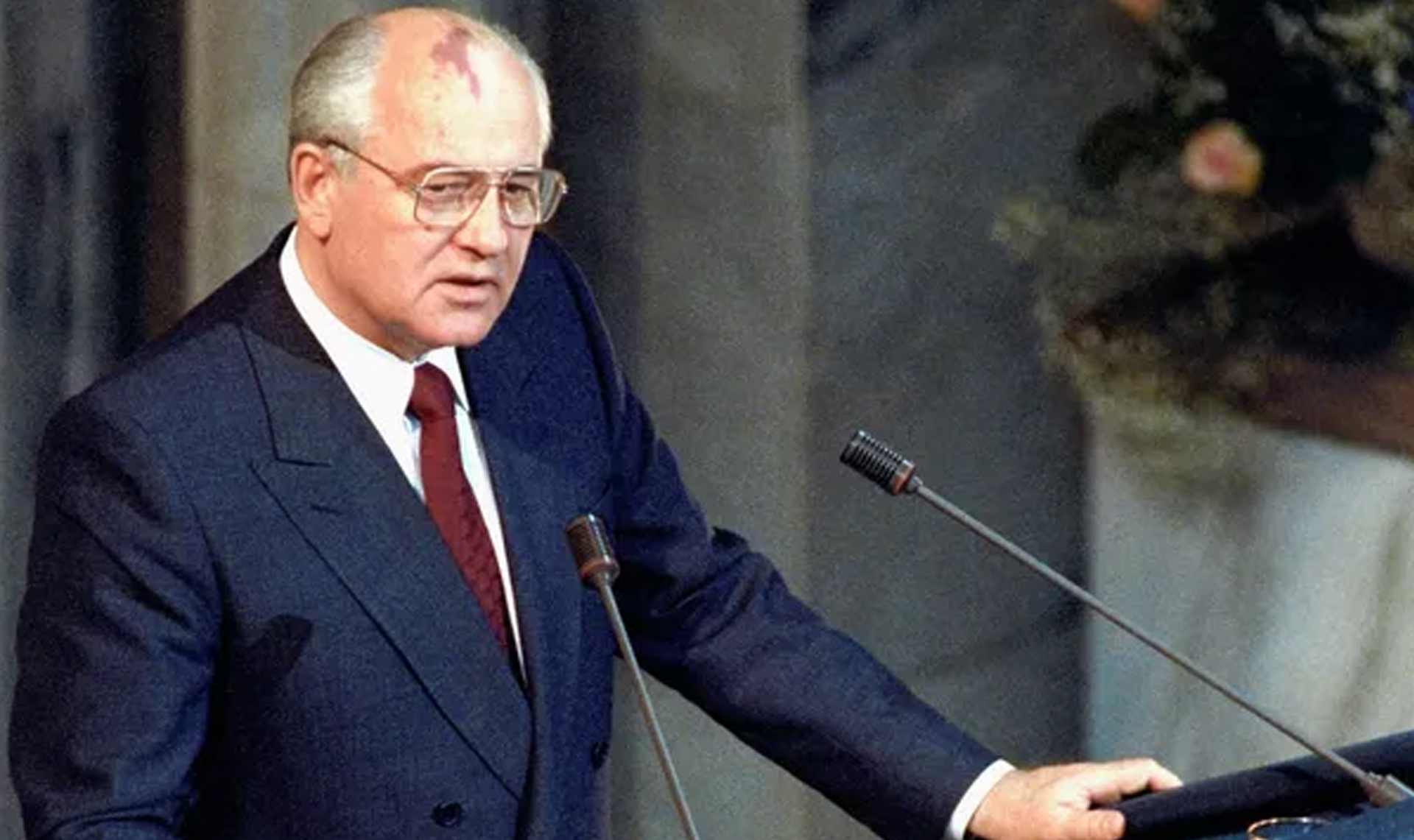 Михаил Горбачев скончался на 92-м году жизни