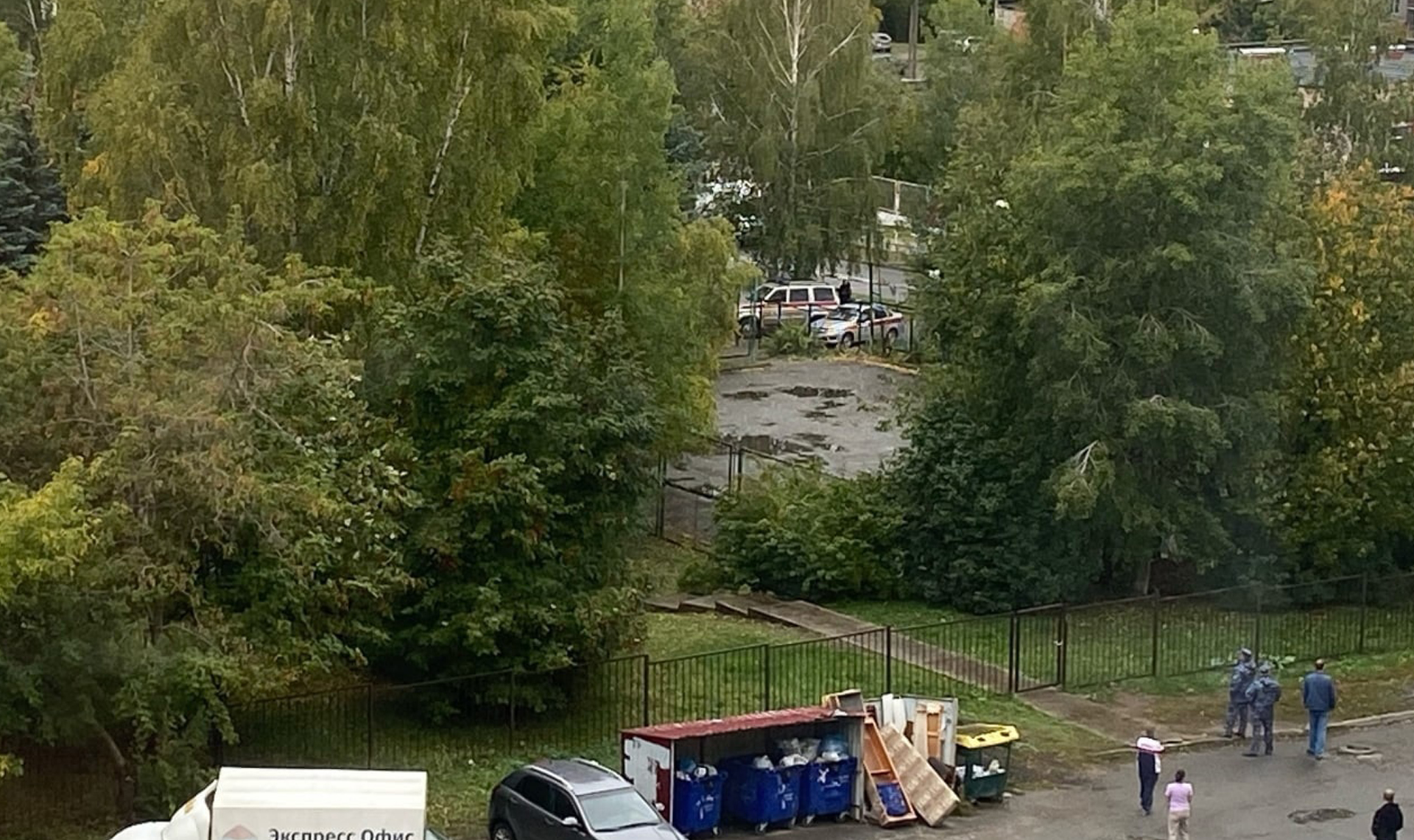 Неизвестный открыл стрельбу в школе Ижевска