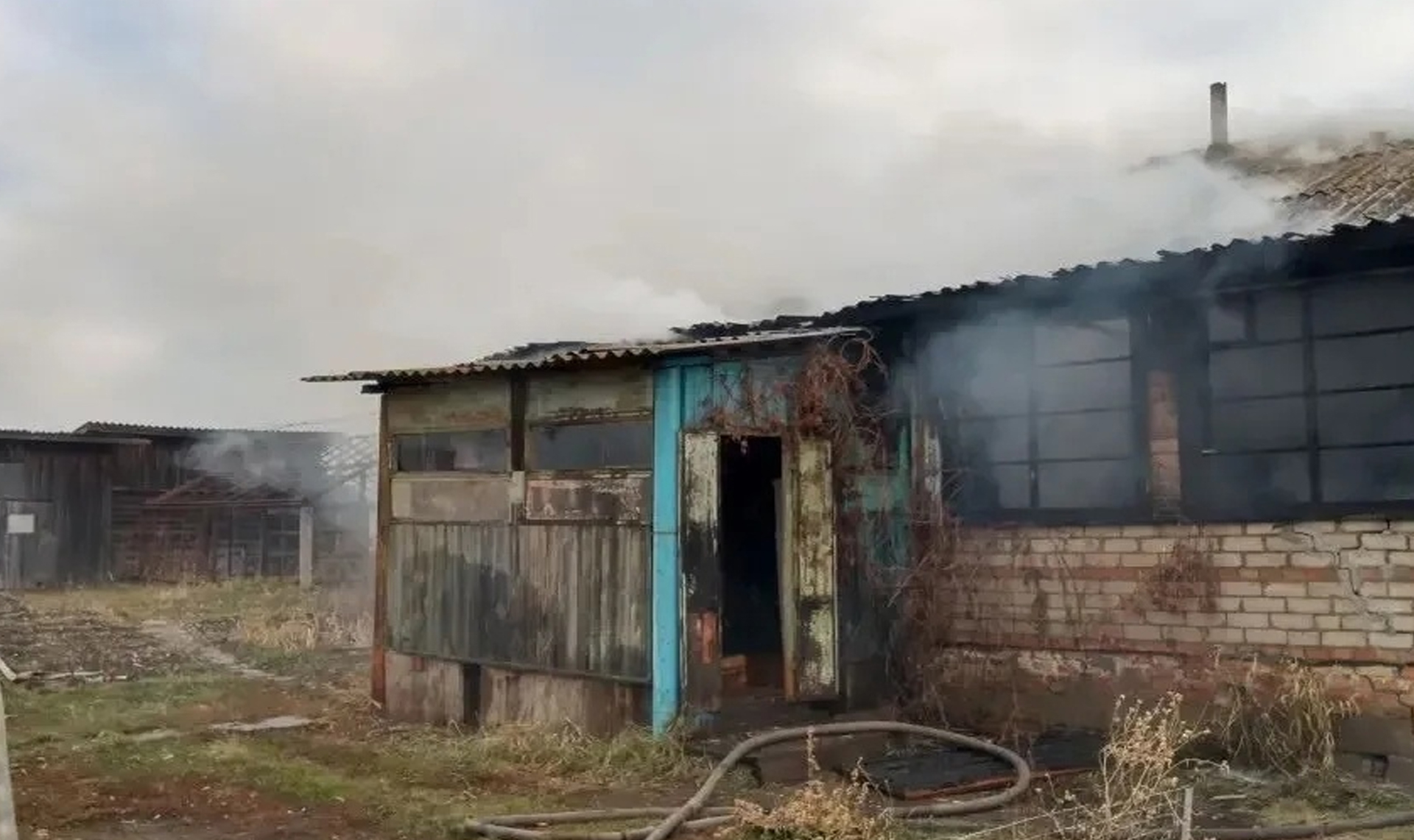 Кирпичный дом сгорел в селе Новобурино