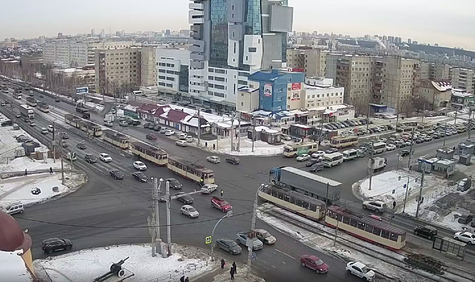 В Челябинске из-за ДТП перекрыли движение трамваев