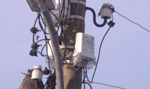 В Кунашакском районе сетевики предложили бизнесмену подключить электричество за миллион рублей