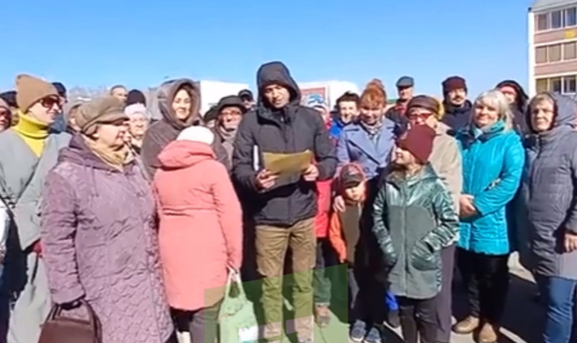 Жители западного берега Шершней записали обращение к Александру Бастрыкину