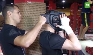 Настоящий тест на прочность. Южноуральские боксеры готовятся к важным поединкам