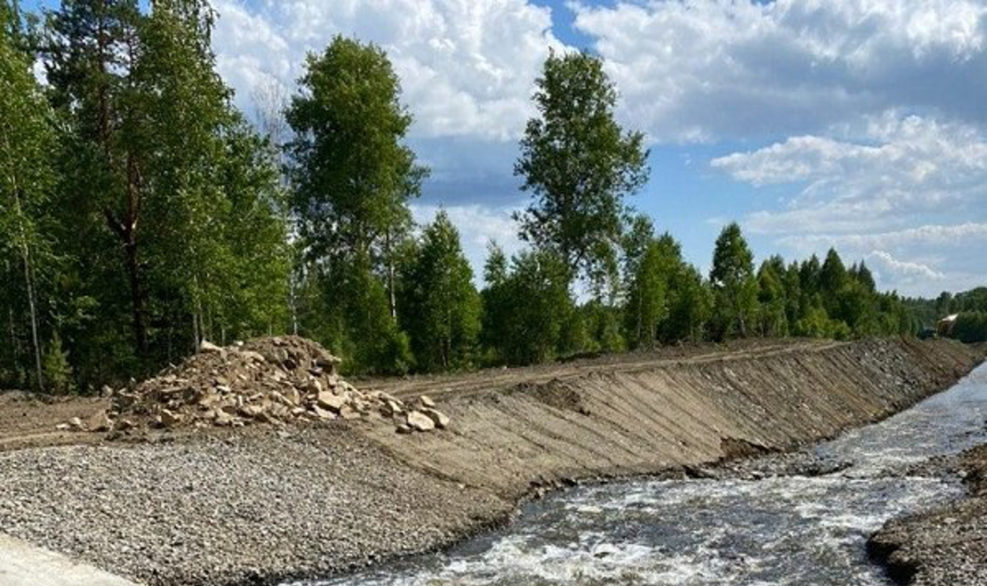 В Челябинской области заработал Долгобродский канал 