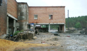 мусор у компании из Увельского района