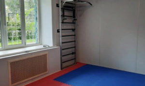 В спортшколе «ЧТЗ» обновили тренировочный зал