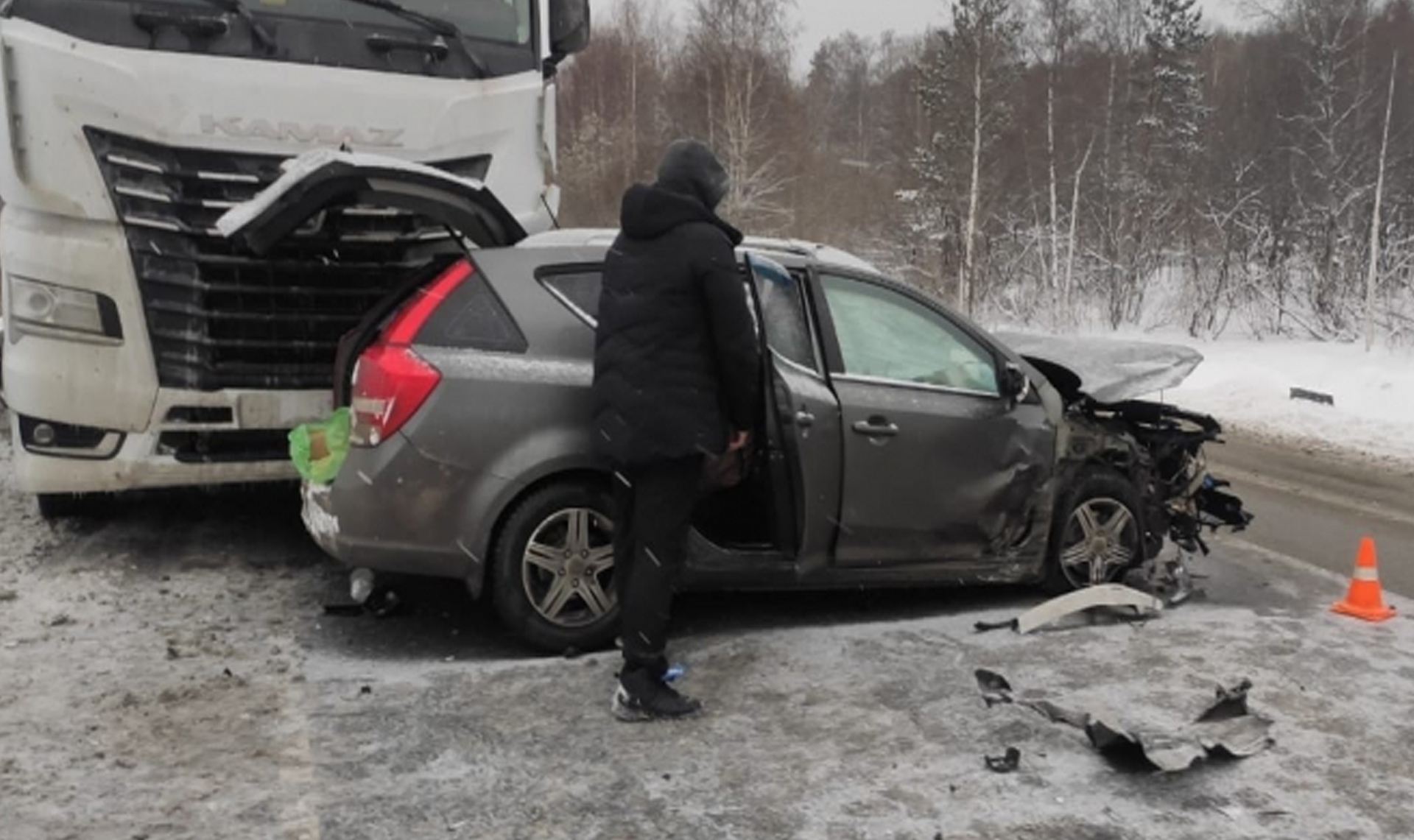 В ГИБДД установили причину тройного ДТП на М-5, в котором пострадал  несовершеннолетний - 31TV.RU