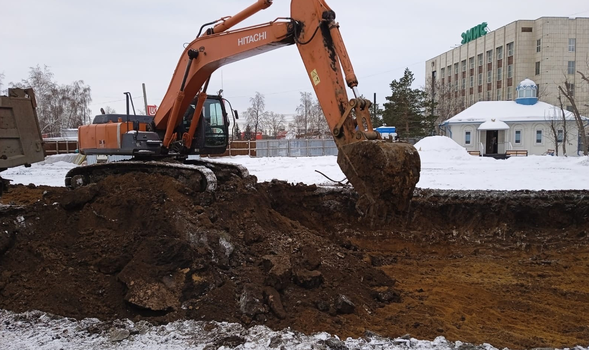 В Челябинске начали рыть котлован для нового храма