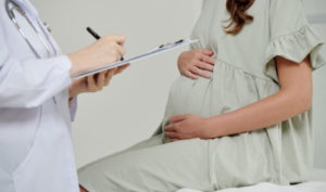 В Госдуму внесли законопроект о запрете абортов в частных клиниках