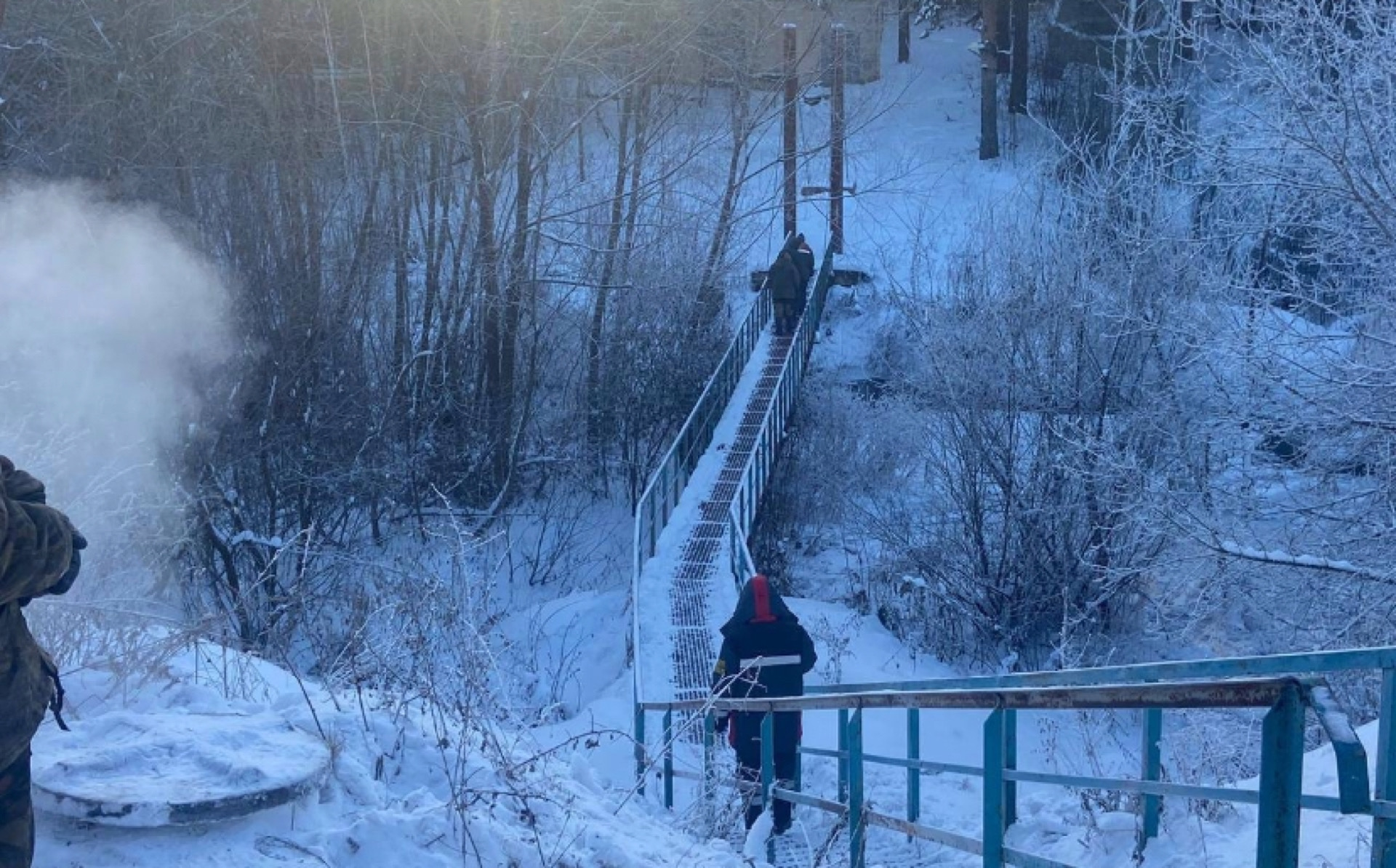 Аварийные работы в Каштаке продолжаются. Часть домов отрезана от  водоснабжения | 11.12.2023 | Челябинск - БезФормата