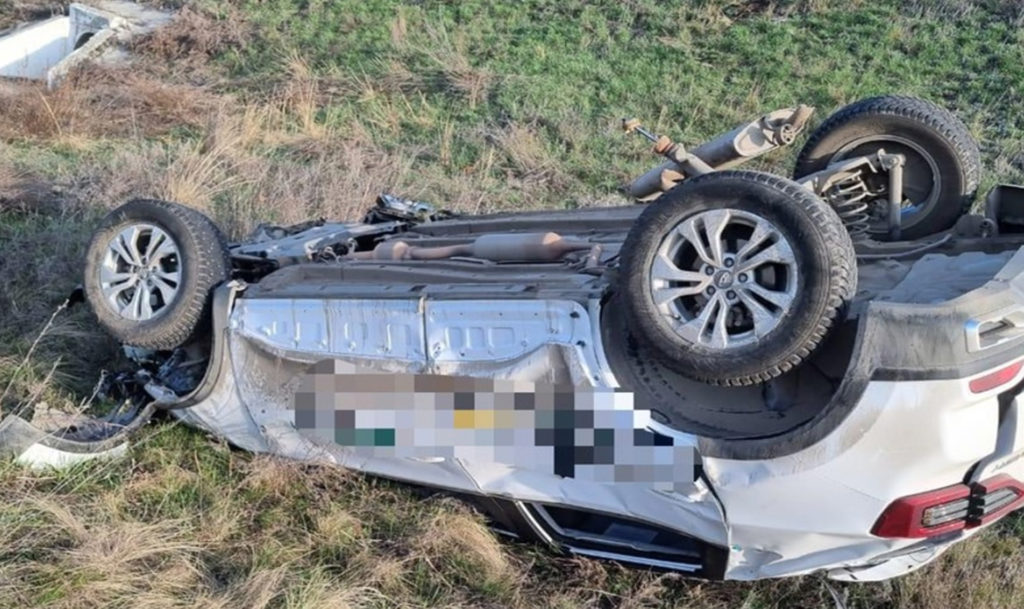 Машина улетела в кювет в Челябинской области