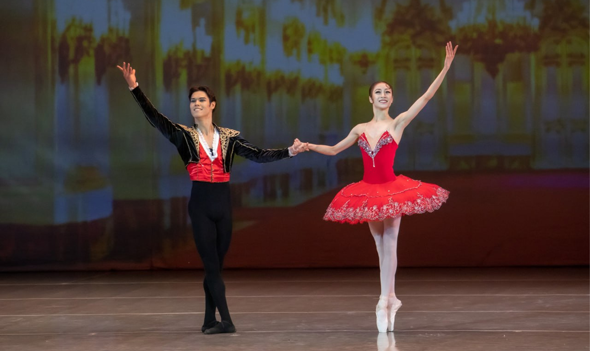 Солиста челябинского театра оперы и балета признали лучшим танцовщиком