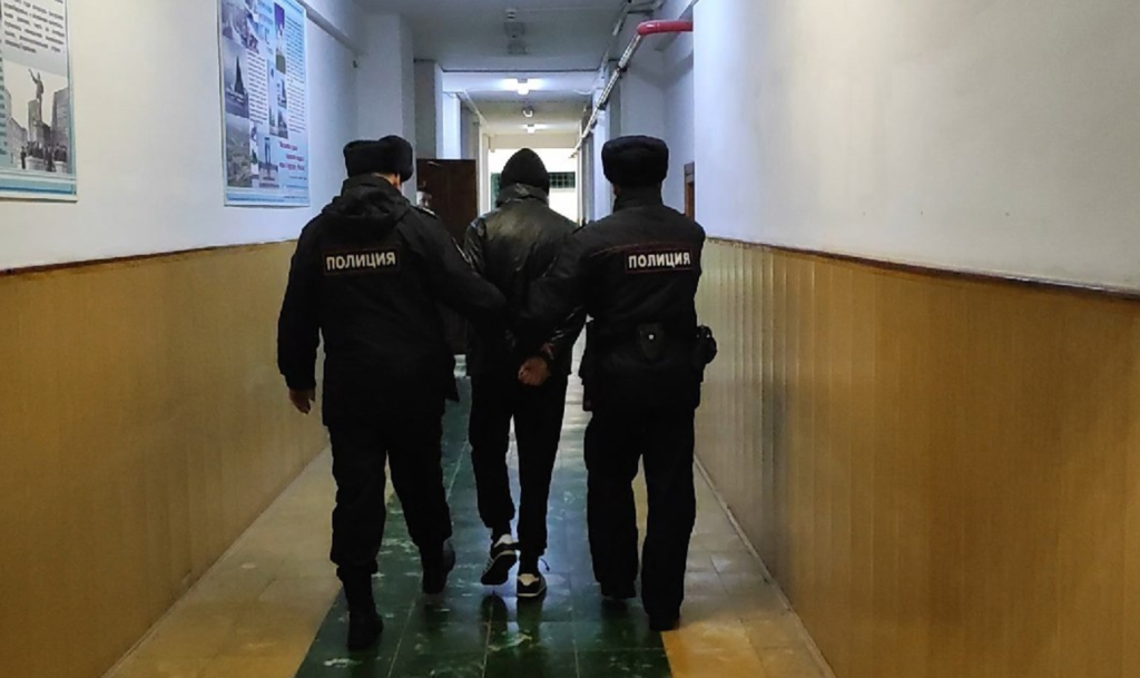 В Севастополе поймали мужчину, который обокрал своего знакомого в Челябинске