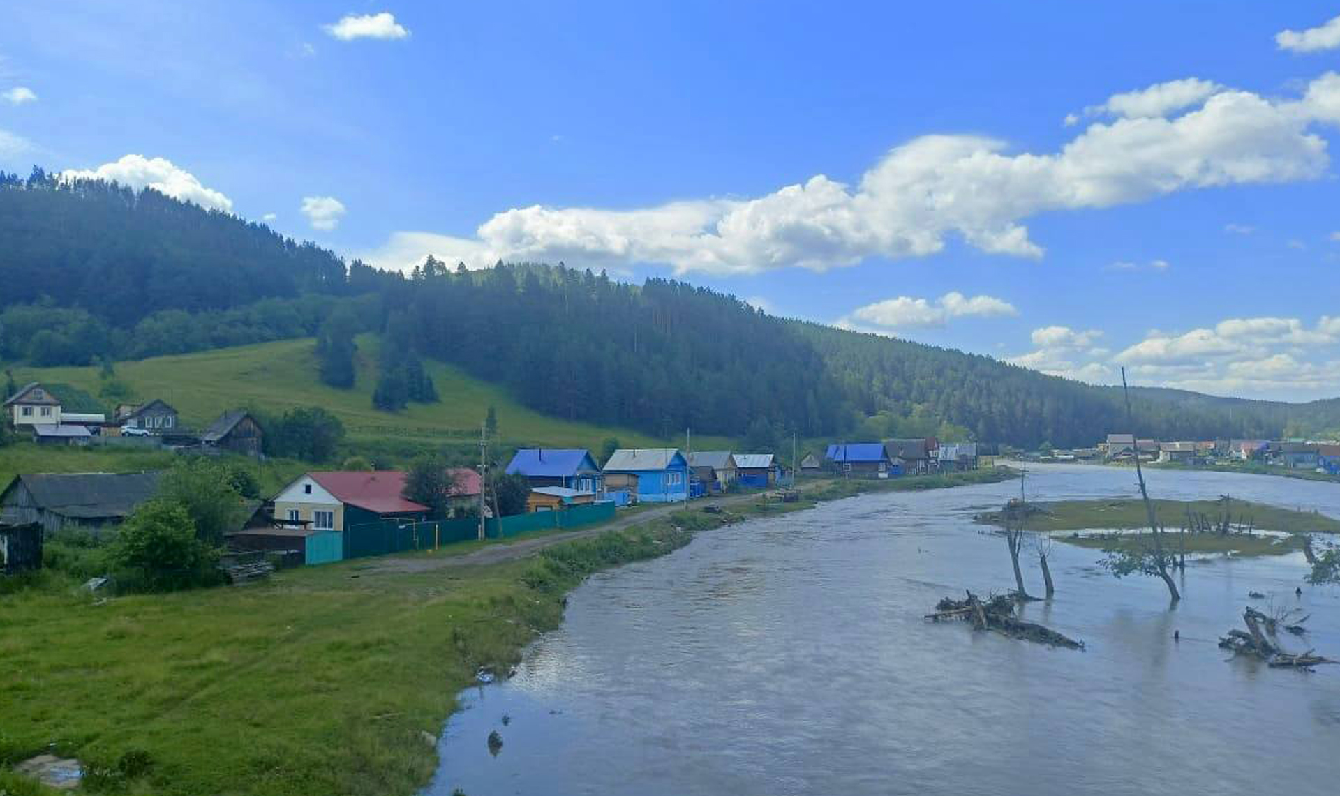 Синоптики прогнозируют резкий подъем уровня воды в реках Челябинской  области из-за дождей | 11.07.2024 | Челябинск - БезФормата