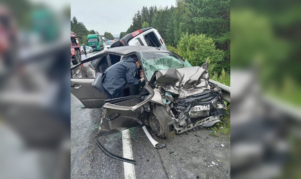 Дорожная авария в Усть-Катавском округе унесла жизни двух человек