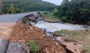 Вода ушла с проезжей части