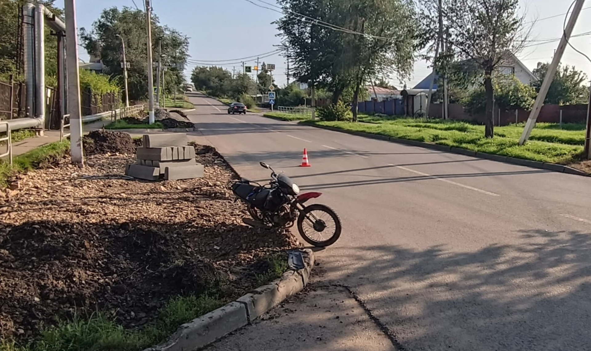 В Магнитогорске 16-летний парень на мопеде вылетел с водительского места