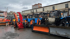 Техника и рабочие "Стройтеха"