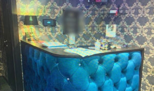 Одна комната с кроватью! На Университетской Набережной в Челябинске прикрыли интим-салон, который работал под видом SPA