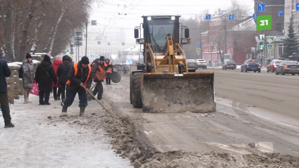 Очистка дорог от снега