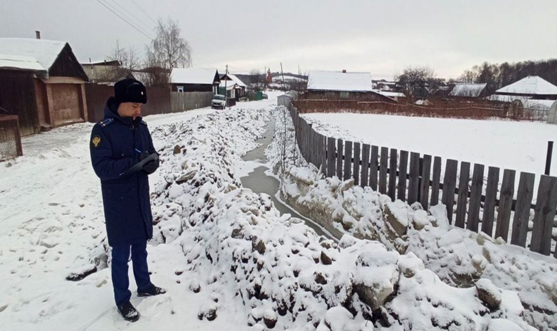 В миасский поселок Ленинск приехала прокуратура