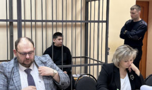 В Челябинске продолжается суд над экс-руководителем КДХ Ринатом Кучитаровым