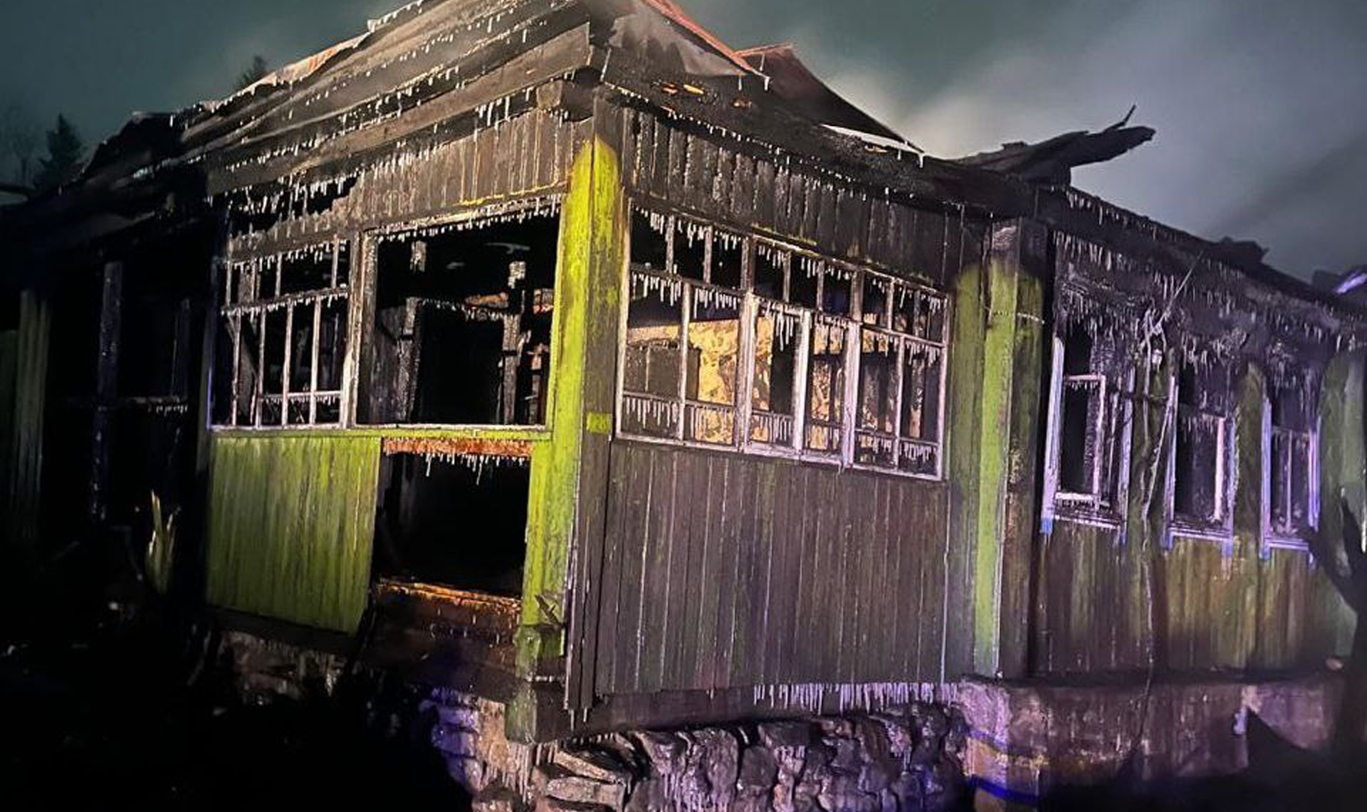 Ночные пожары унесли жизни четырёх южноуральцев