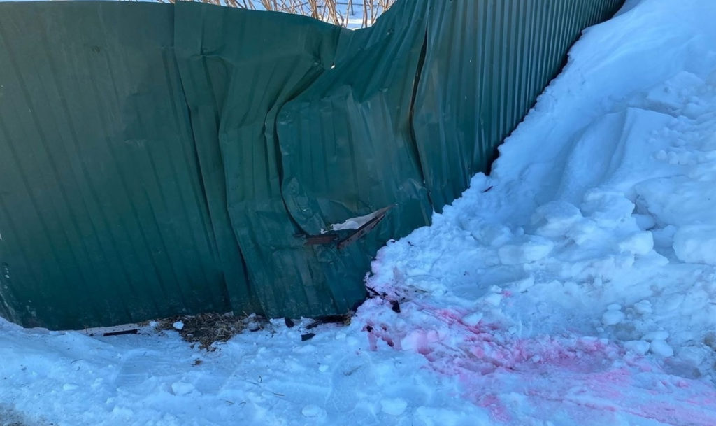 Полиция ищет очевидцев ДТП в поселке Слюда, что в Нагайбакском районе