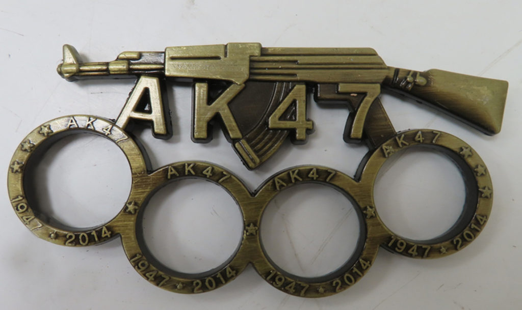 Опасный предмет нашли у мужчины, который прилетел в южноуральскую столицу из Пхукета