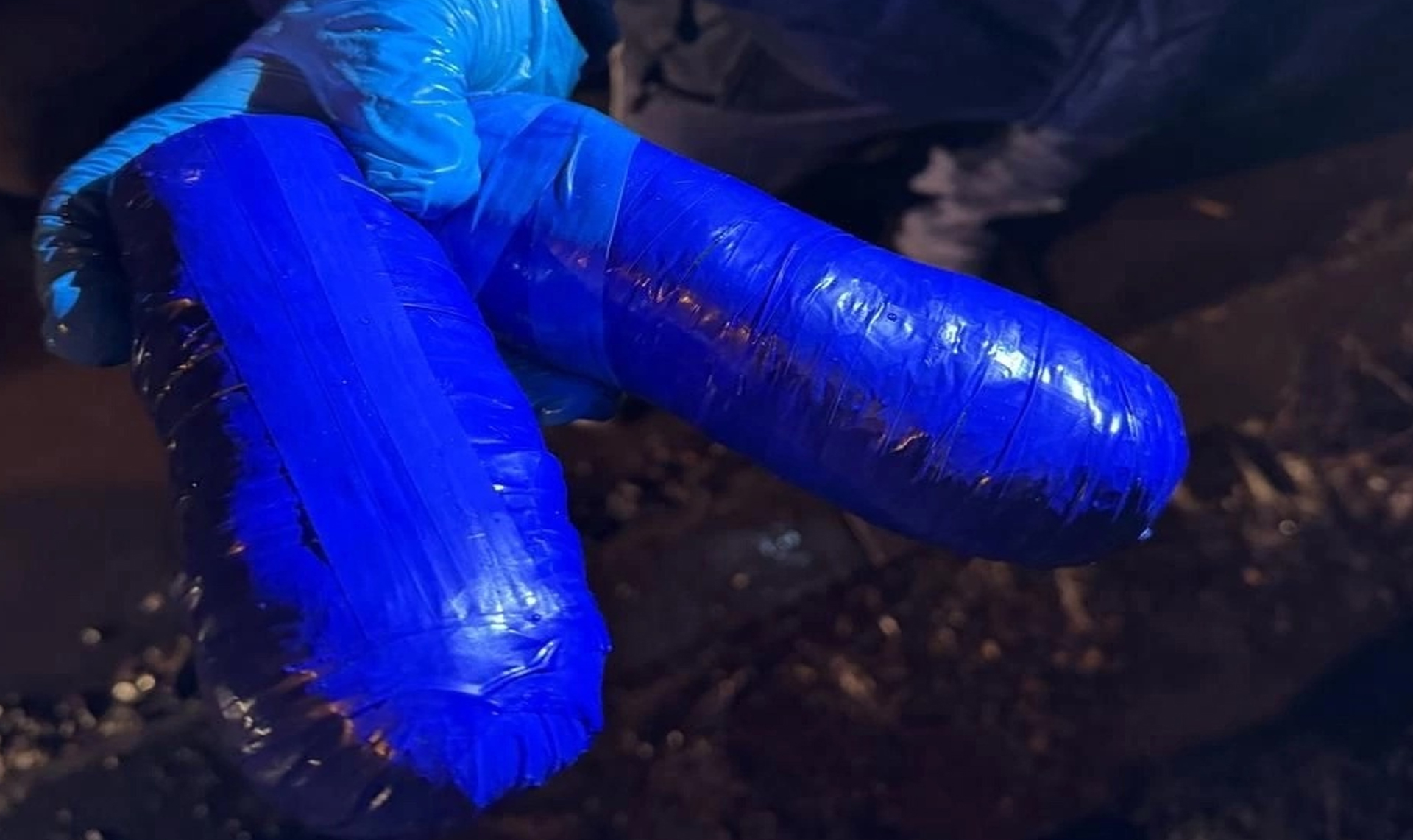 Хотели проверить документы, а нашли 1 кг мефедрона!