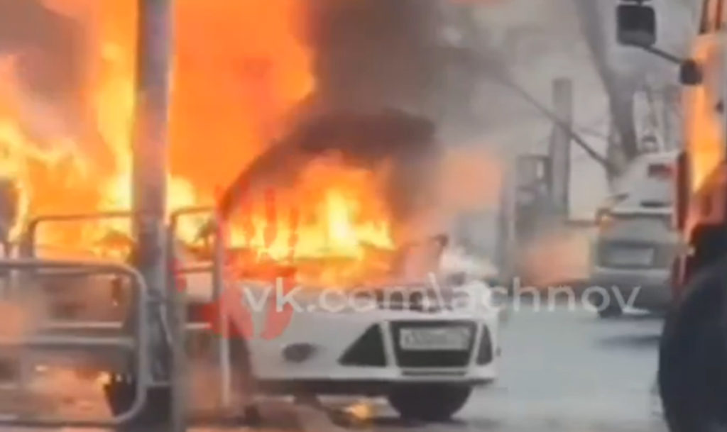 В Челябинске сгорел автомобиль