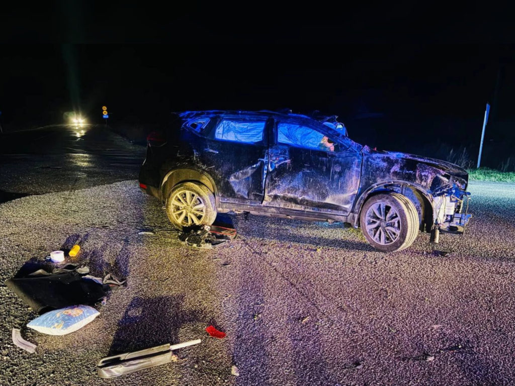 Несовершеннолетние парень и девушка разбились на машине в Челябинской области 