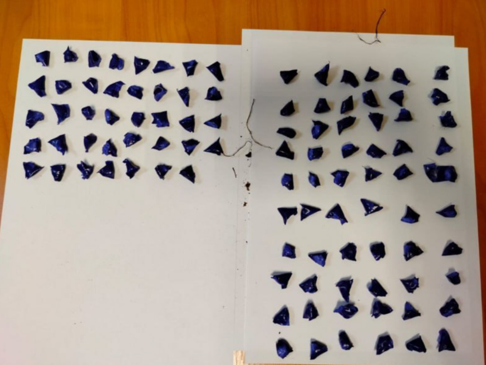 В Челябинске полиция задержала двух иностранных граждан, которые пытались продать наркотик