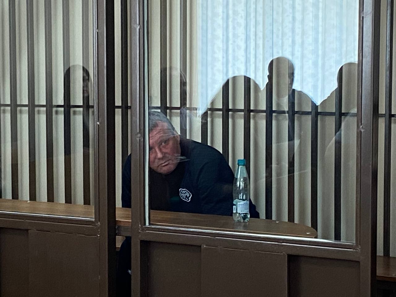 Защита Гайде просит отправить полицеского под домашний арест