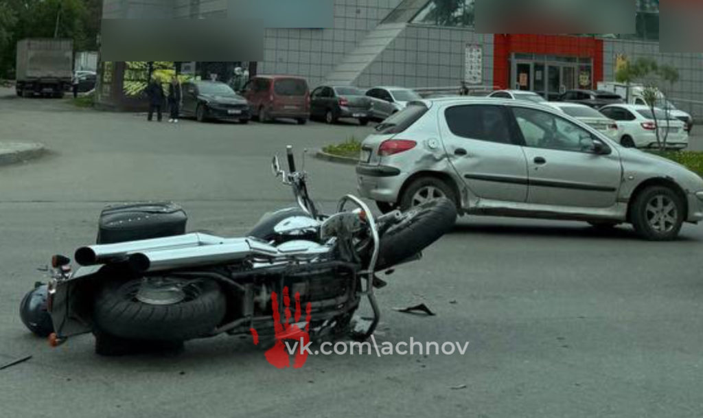 В Челябинске разбился мотоциклист