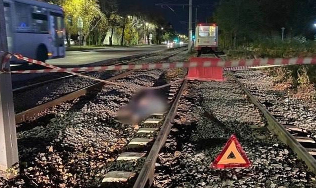 Дело водителя трамвая, которая насмерть сбила мужчину на улице Новороссийской в Челябинске, направили в суд