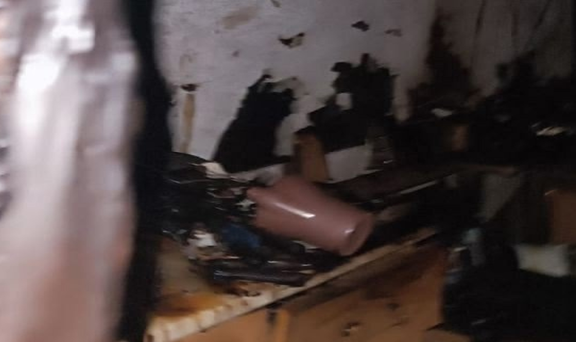 Из-за грозы загорелся дом в поселке Увельский