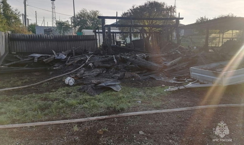 Пожар в селе Подовинное!