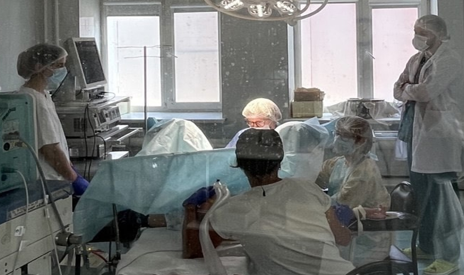 Миому размером с баскетбольный мяч удалили челябинке