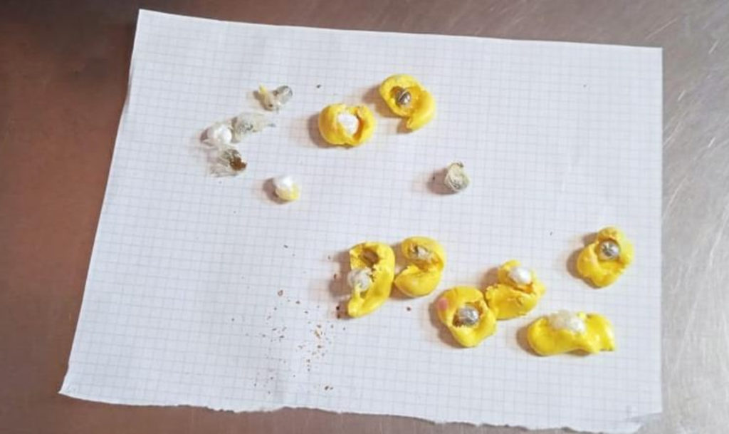 Конфеты со смертельной начинкой принесли в больницу при одной из южноуральских колоний