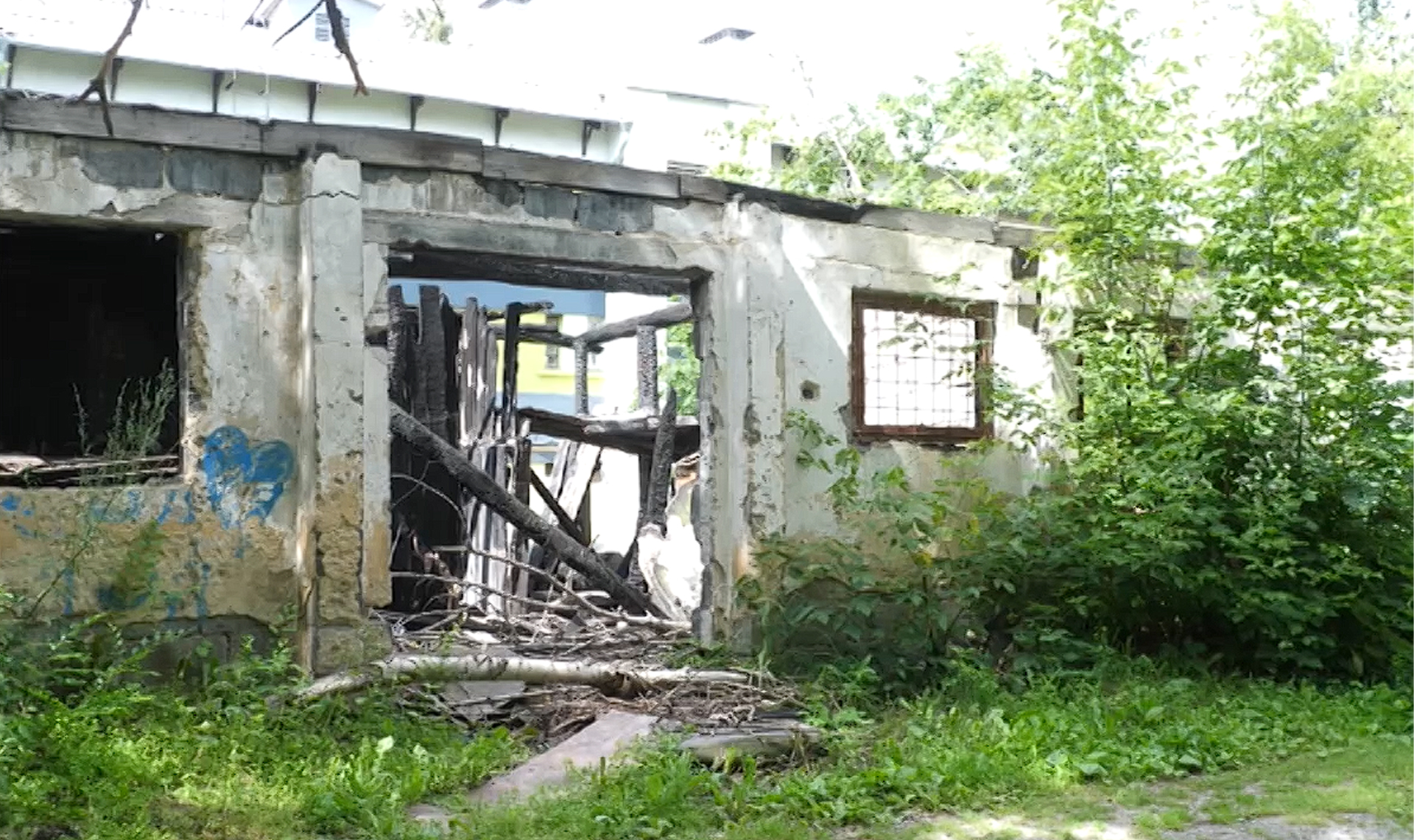 В Челябинске опасную заброшку сровняют с землей