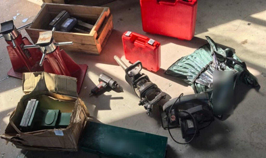 В Челябинске обокрали автосервис