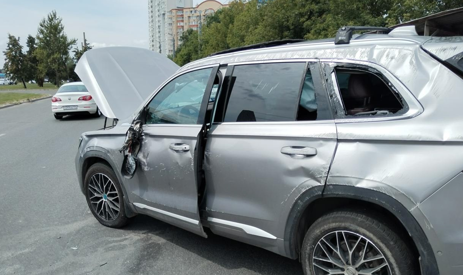 В Челябинске перевернулась иномарка. Пострадали две престарелые женщины!