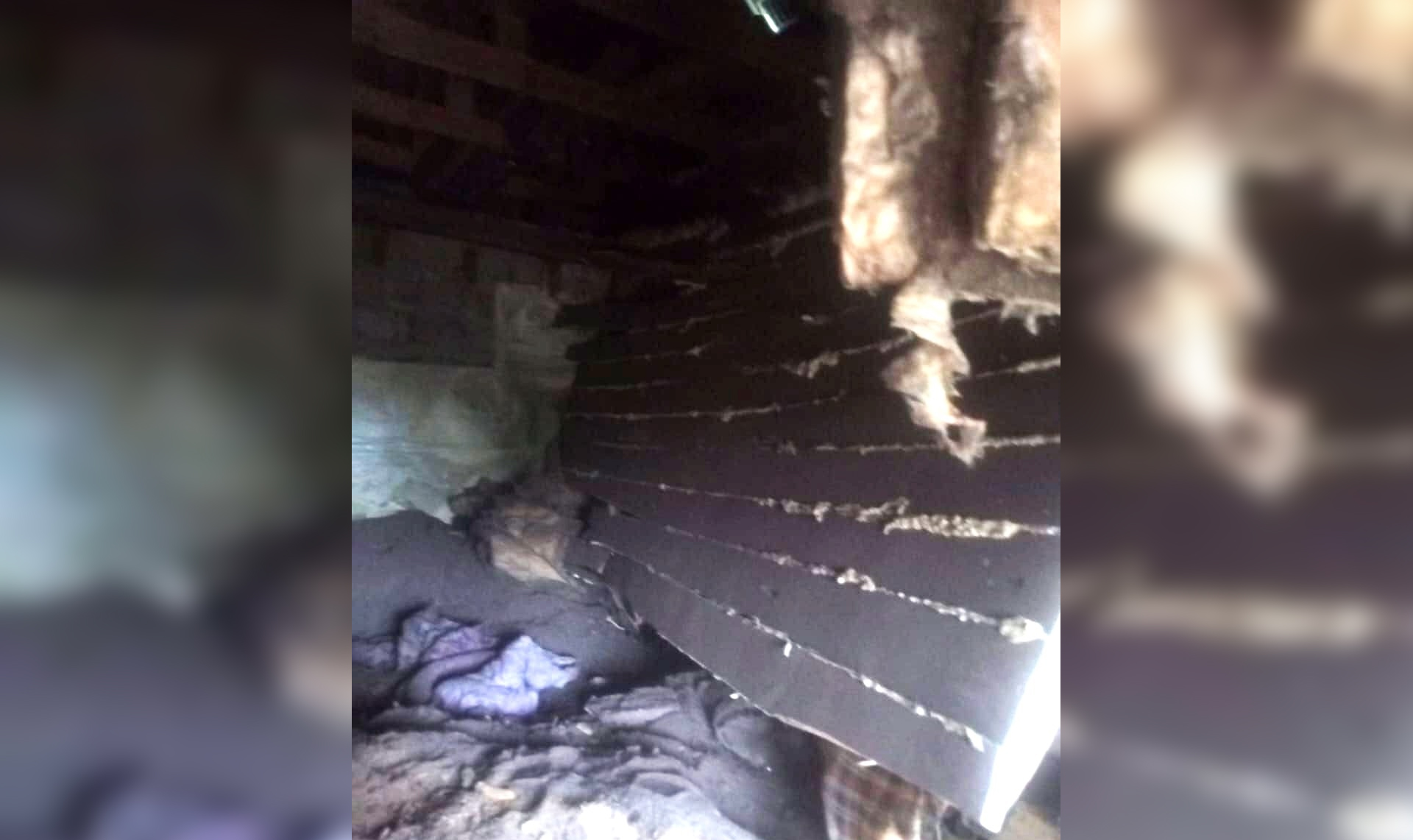 В одном из домов Бердяуша рухнул потолок! Под завалами оказалась супружеская пара