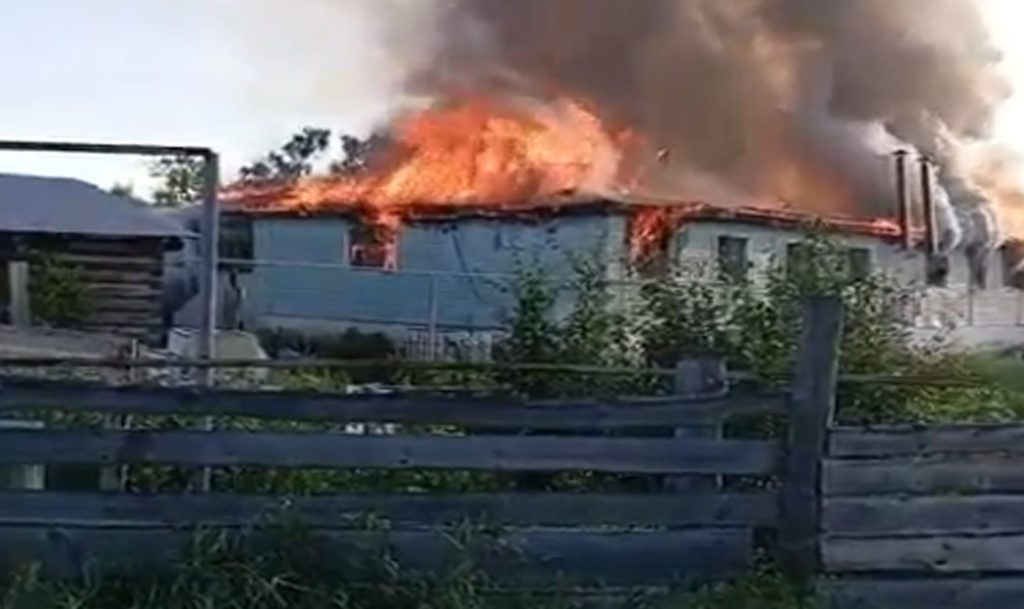 В Агаповке сгорел дом