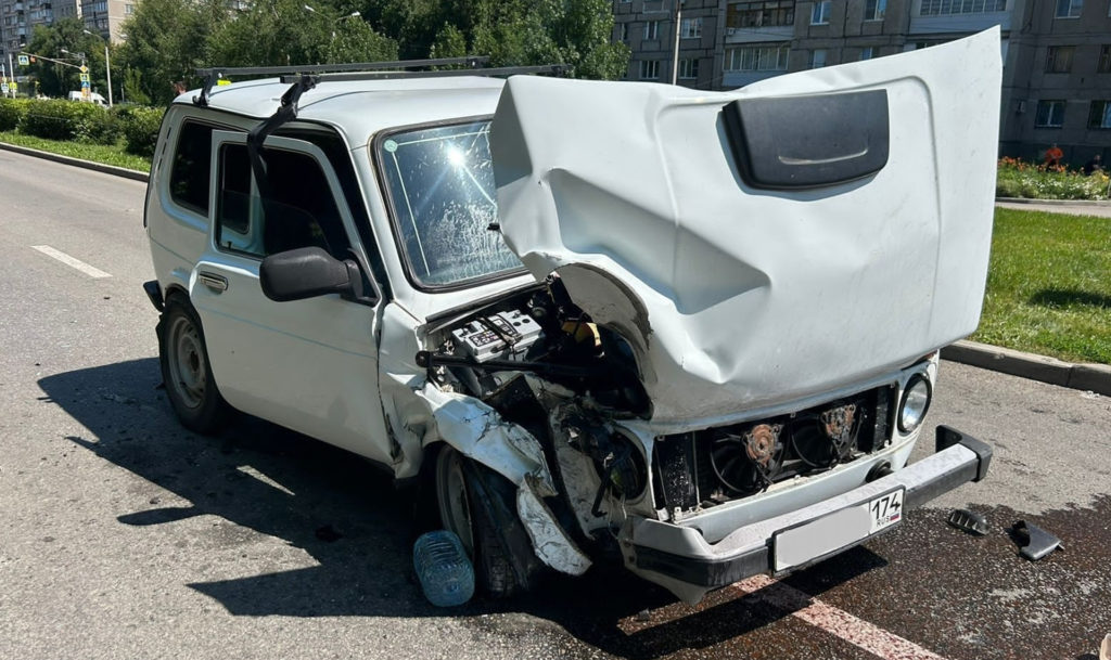 Водитель "Нивы", который влетел в электроопору в Магнитогорске, попал сразу под несколько статей